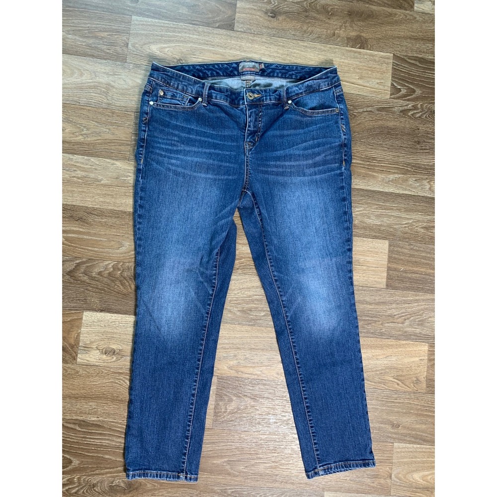 Torrid Boyfriend Straight Jeans Womens 16R Medium Wash Vintage Stretch Denim